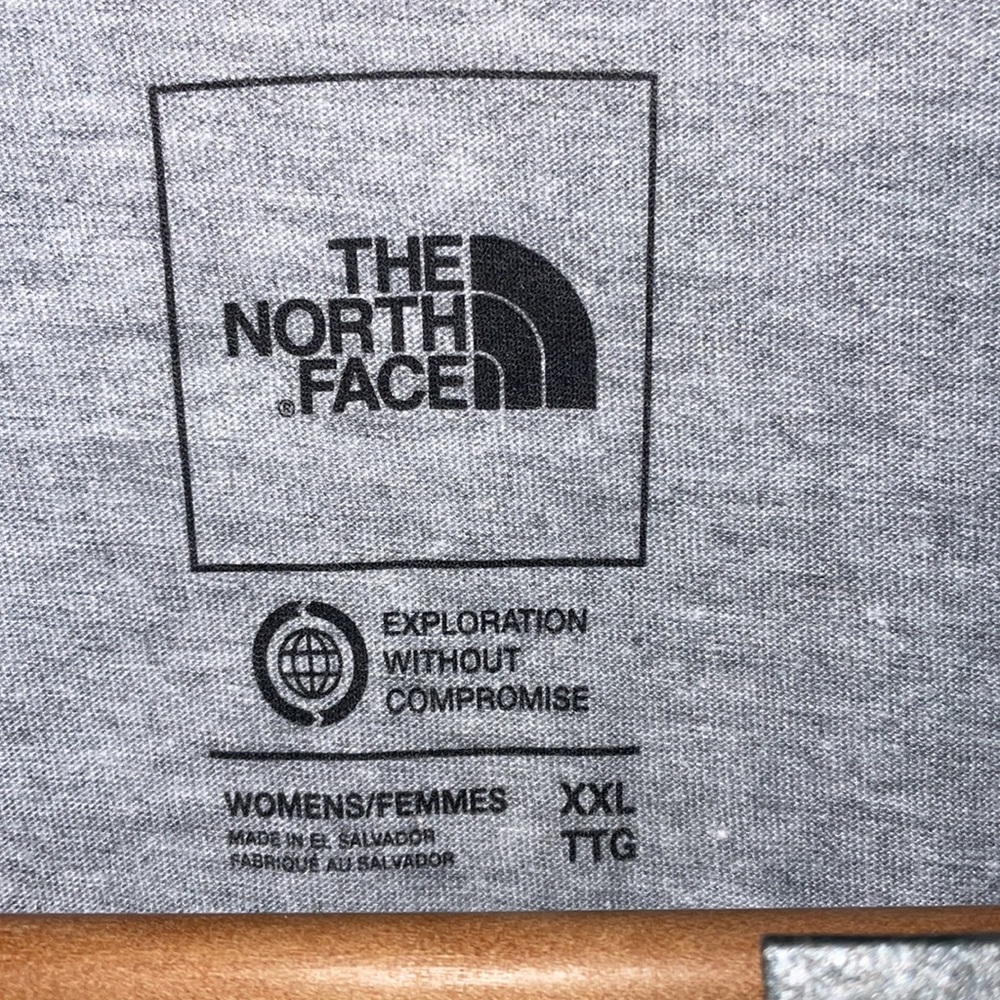 The North Face Places We Love Gray T-shirt Casual Shirt Outdoor Activewear New - Picture 4 of 5